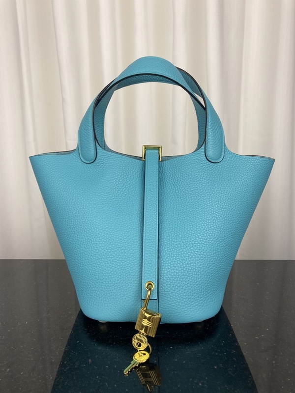 Hermes Handbags 140